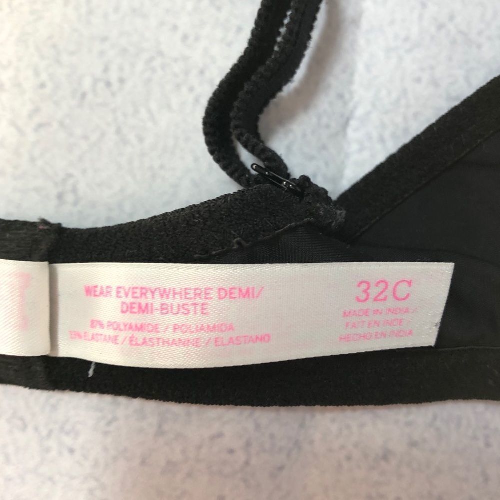 Pink, Victoria Secret Black “Wear Everywhere Demi - Picture 4 of 5
